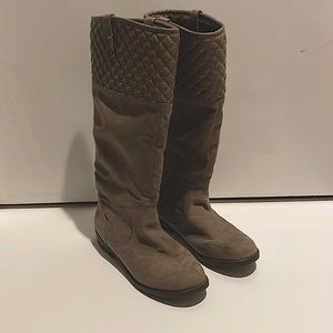 Women‘s Tall Boots